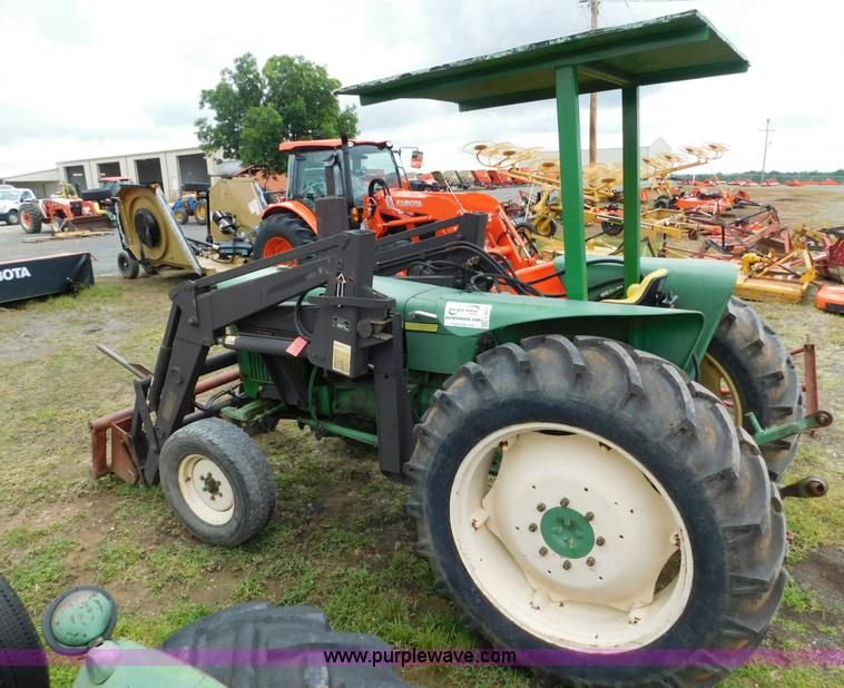 image for item L5877 John Deere 2120 tractor