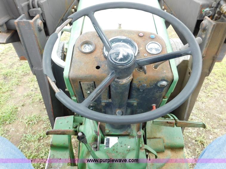 image for item L5877 John Deere 2120 tractor