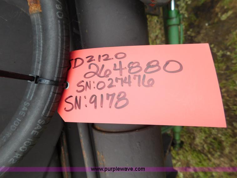 image for item L5877 John Deere 2120 tractor