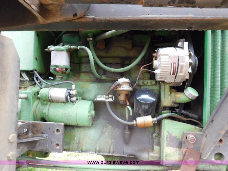 image for item L5877 John Deere 2120 tractor