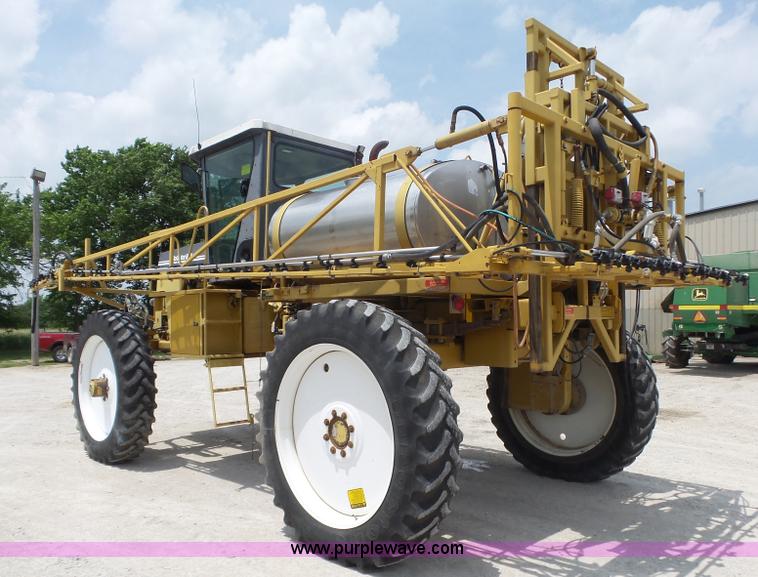 image for item L6362 1996 Ag-Chem RoGator 854 self-propelled applicator