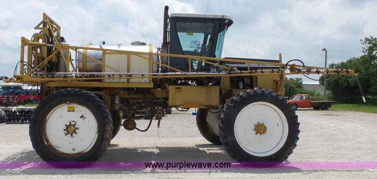 image for item L6362 1996 Ag-Chem RoGator 854 self-propelled applicator