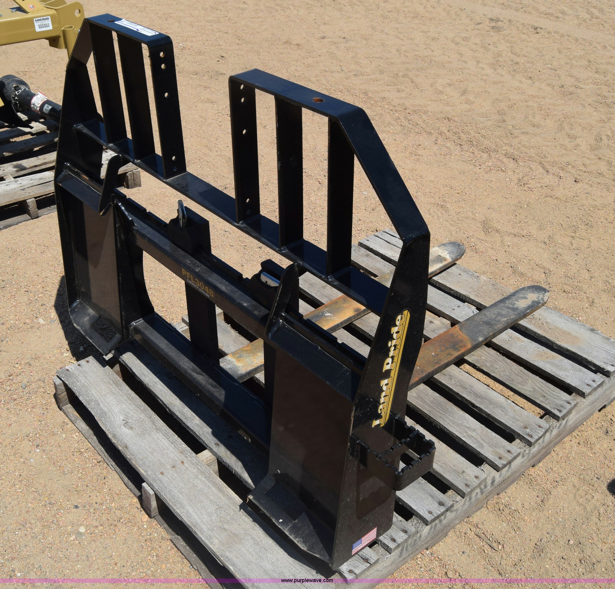 Land Pride PFL3048 skid steer forks in Kinsley, KS Item BW9933 sold