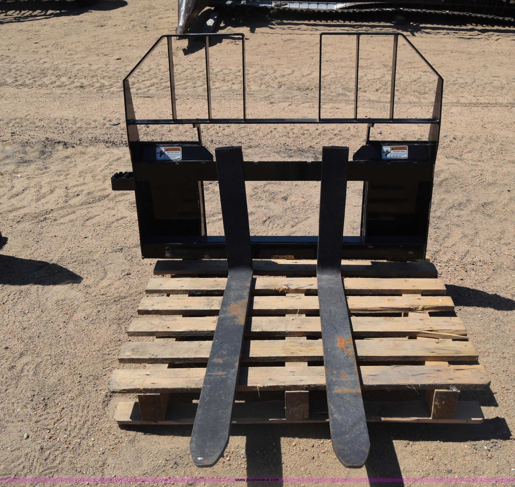 Land Pride PFL3048 skid steer forks in Kinsley, KS Item BW9935 sold
