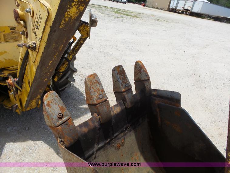image for item AG9223 Teramite T5C backhoe