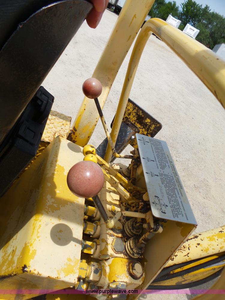 image for item AG9223 Teramite T5C backhoe