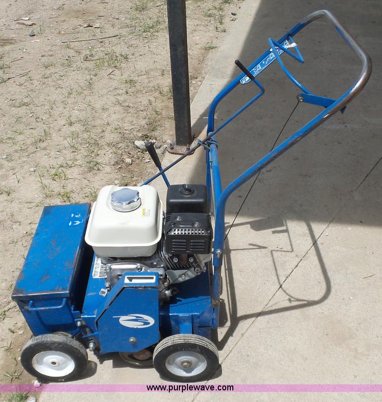 image for item AG9224 Blue Bird seeder