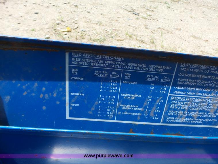 image for item AG9224 Blue Bird seeder