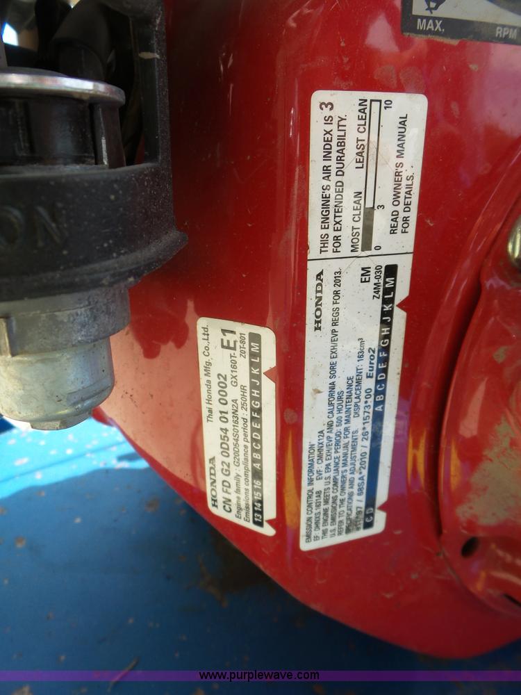 image for item AG9224 Blue Bird seeder