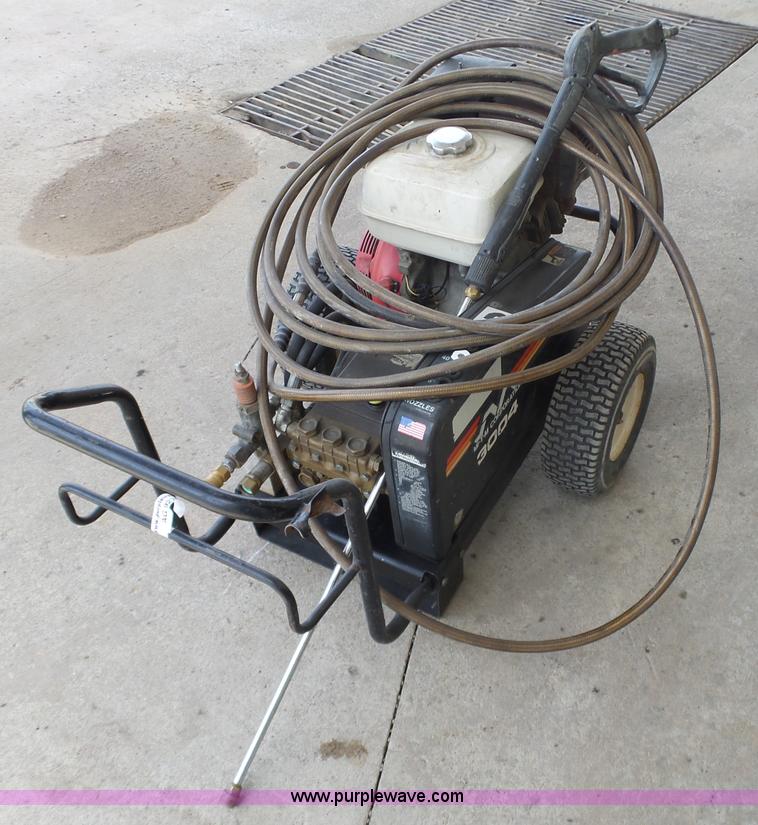 image for item AG9226 Mi-T-M 3004 pressure washer