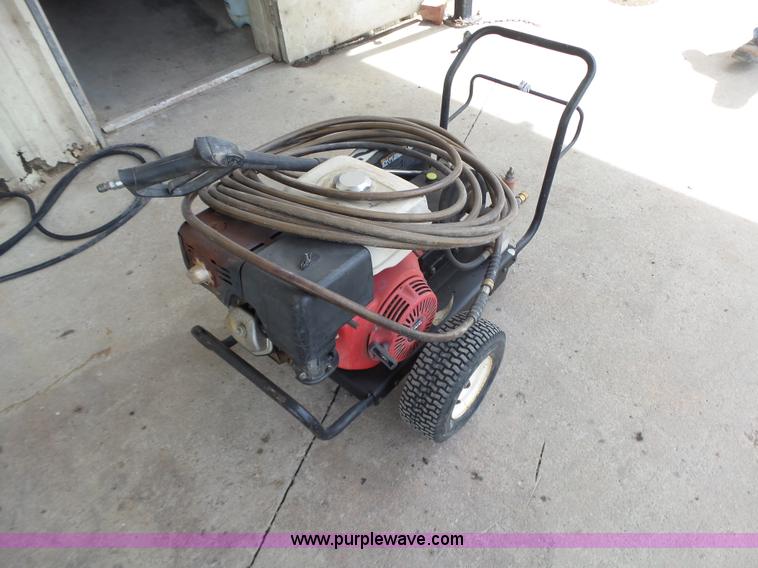 image for item AG9226 Mi-T-M 3004 pressure washer