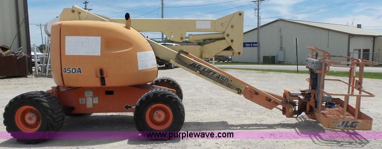 image for item AG9227 1999 JLG 450A boom lift