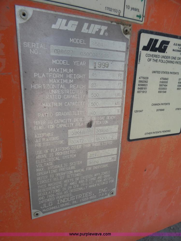 image for item AG9227 1999 JLG 450A boom lift