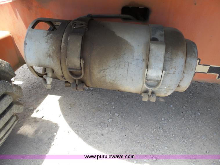 image for item AG9227 1999 JLG 450A boom lift