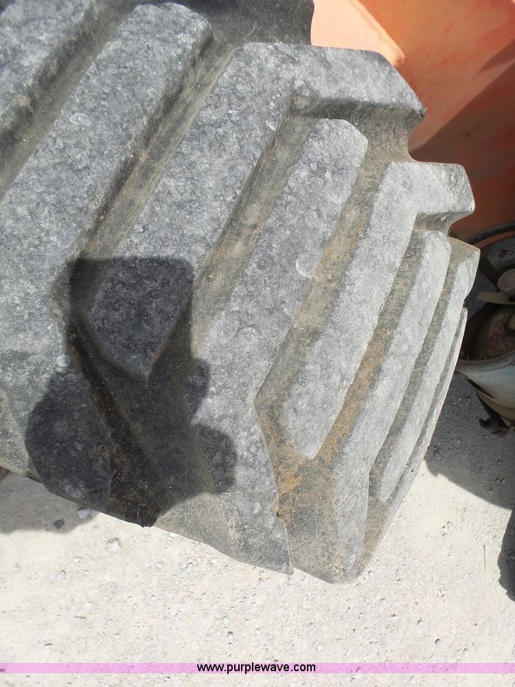 image for item AG9227 1999 JLG 450A boom lift