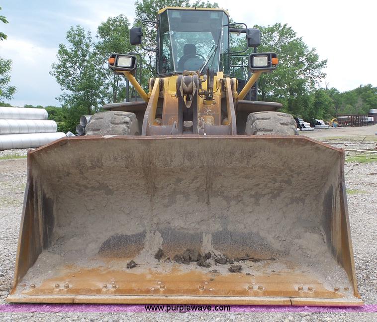 image for item AG9229 2000 Komatsu WA380 wheel loader