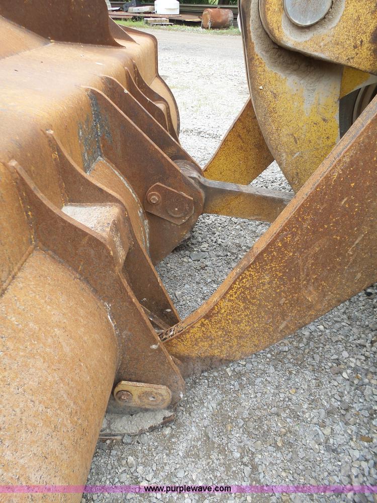 image for item AG9229 2000 Komatsu WA380 wheel loader