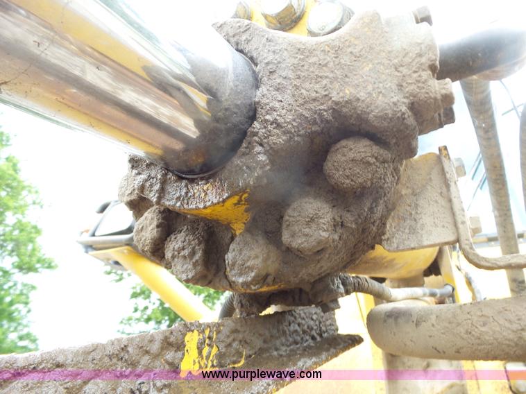 image for item AG9229 2000 Komatsu WA380 wheel loader