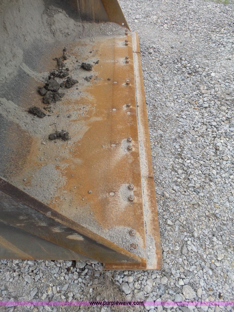 image for item AG9229 2000 Komatsu WA380 wheel loader