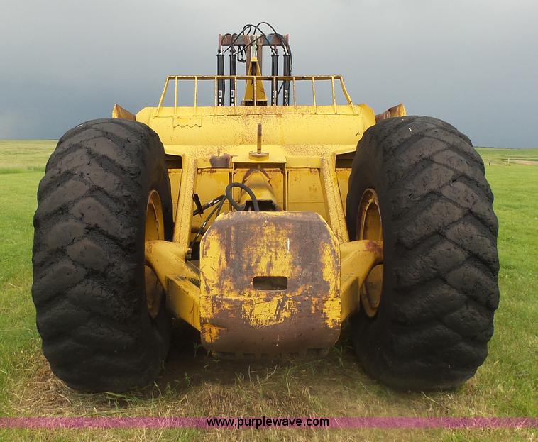 image for item AL9152 Caterpillar 80 scraper