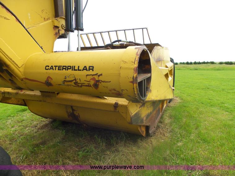image for item AL9152 Caterpillar 80 scraper