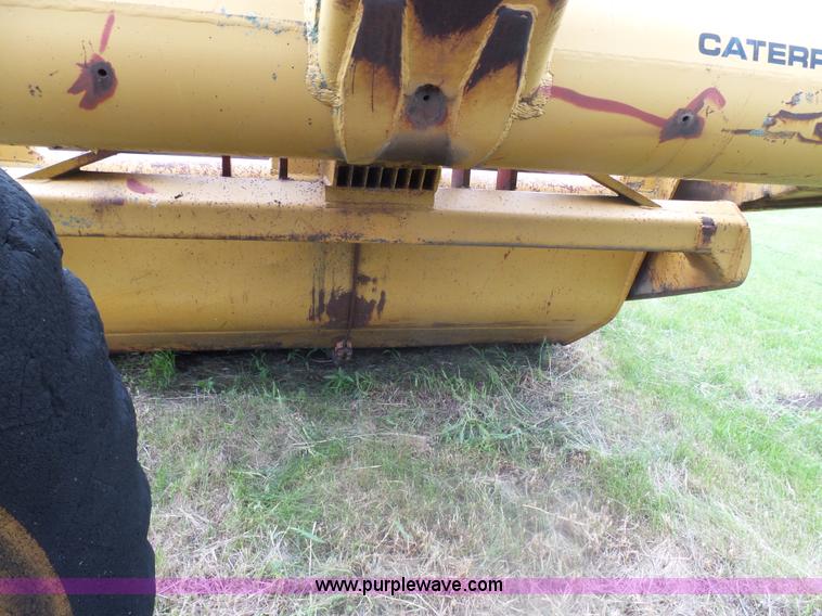 image for item AL9152 Caterpillar 80 scraper