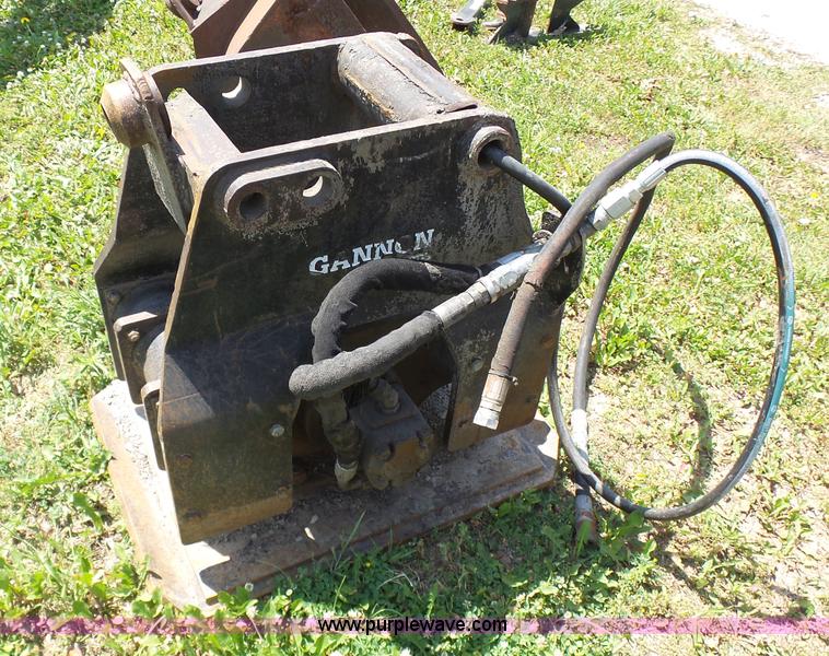 image for item AV9984 Wain Roy Cannon plate compactor