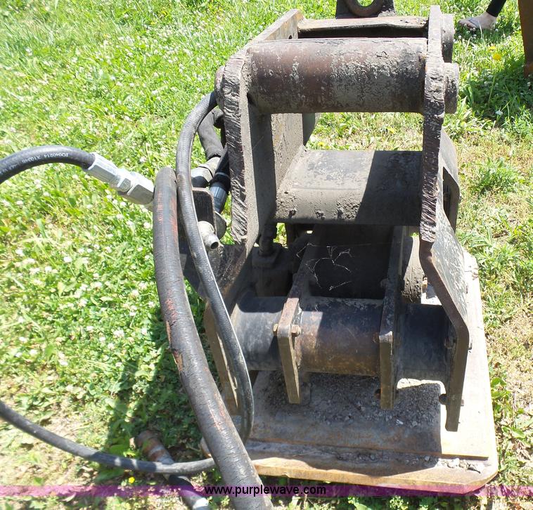 image for item AV9984 Wain Roy Cannon plate compactor