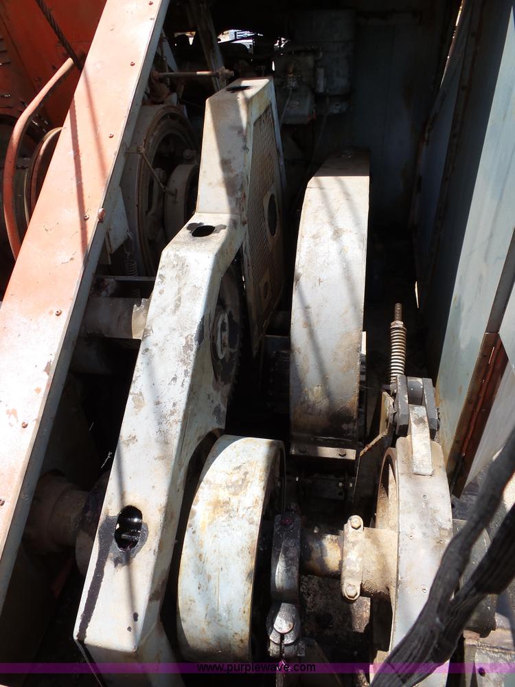 image for item BG9031 1965 Insley M crane