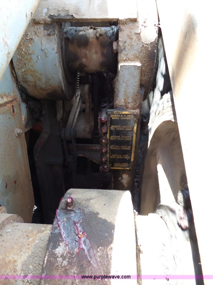 image for item BG9031 1965 Insley M crane