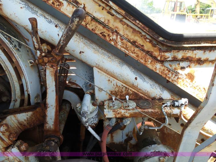 image for item BG9031 1965 Insley M crane