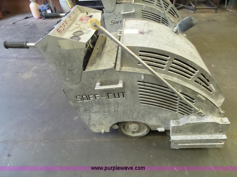 image for item BG9040 Soff Cut G200 concrete saw