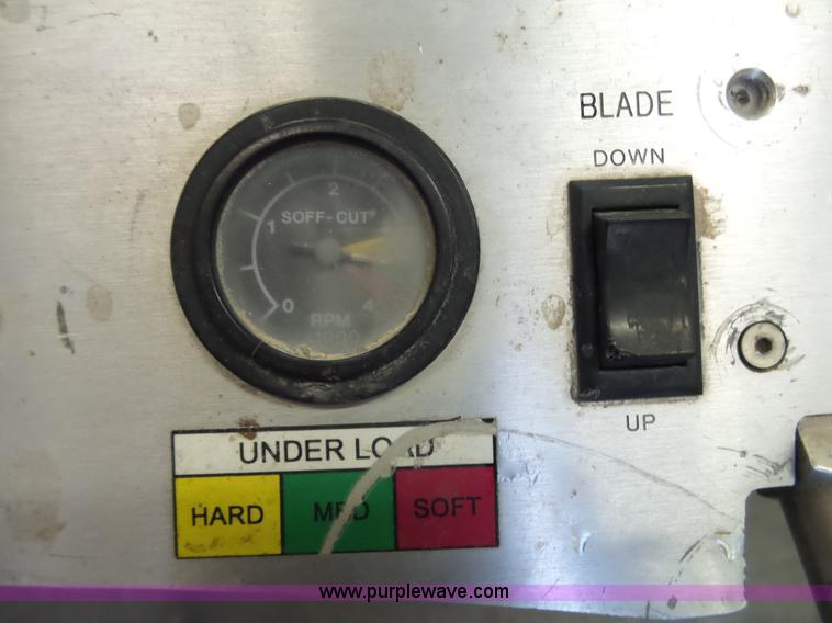 image for item BG9040 Soff Cut G200 concrete saw