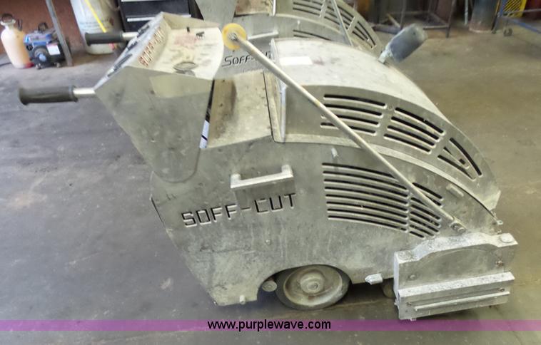 image for item BG9040 Soff Cut G200 concrete saw