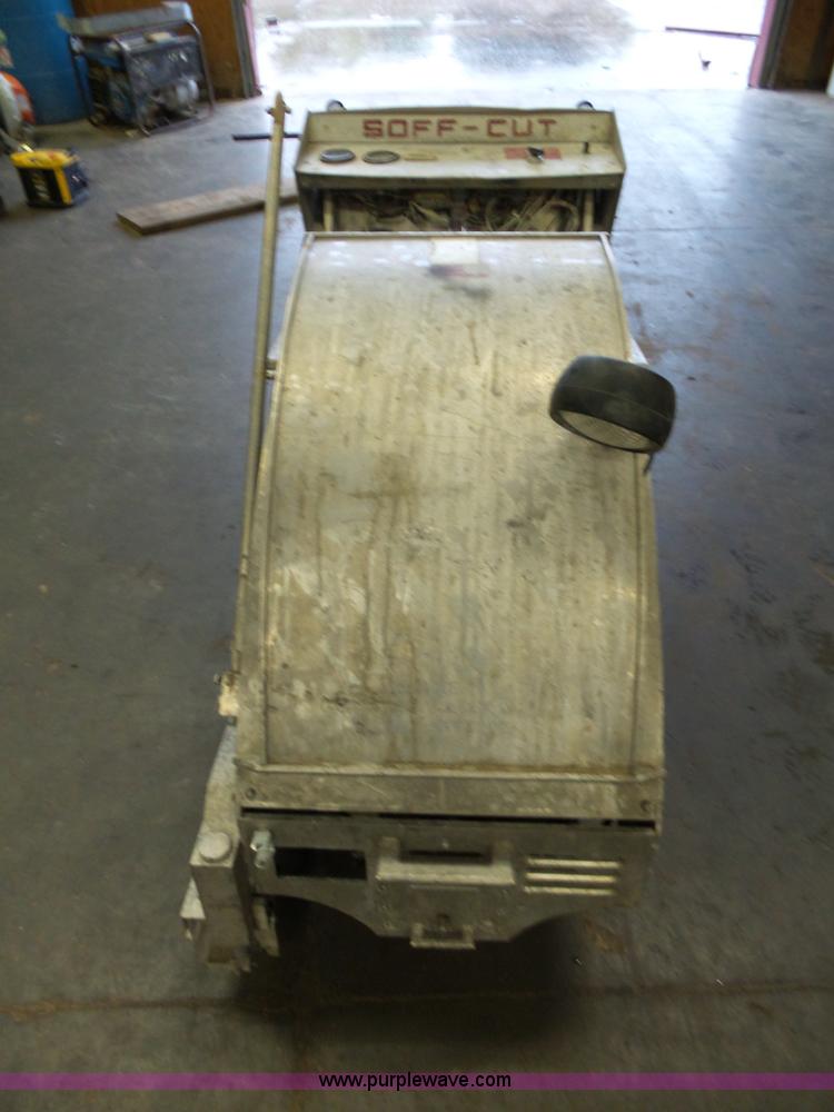 image for item BG9040 Soff Cut G200 concrete saw