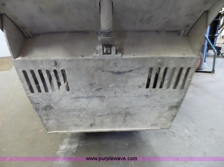 image for item BG9041 Soff Cut GX4000 concrete saw