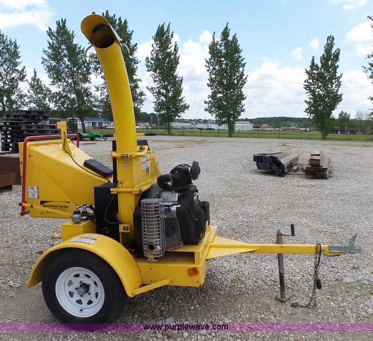 image for item BG9045 2011 Powertek 731 wood chipper