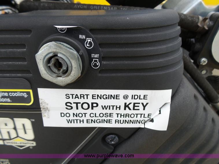 image for item BG9045 2011 Powertek 731 wood chipper