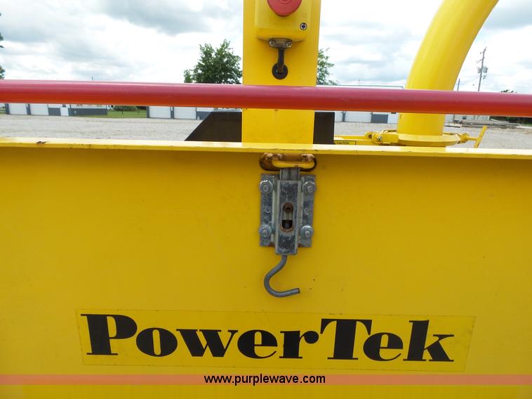 image for item BG9045 2011 Powertek 731 wood chipper
