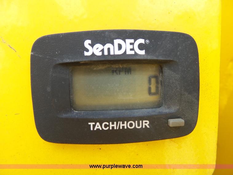 image for item BG9045 2011 Powertek 731 wood chipper