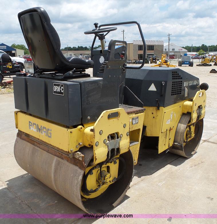 image for item BG9046 2000 Bomag BW120AD-3 double drum roller