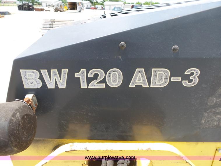 image for item BG9046 2000 Bomag BW120AD-3 double drum roller