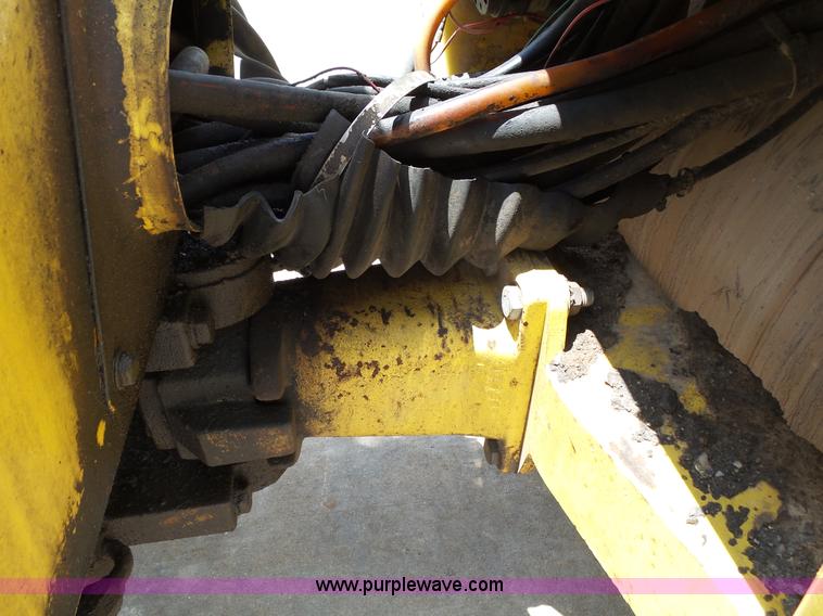 image for item BG9046 2000 Bomag BW120AD-3 double drum roller