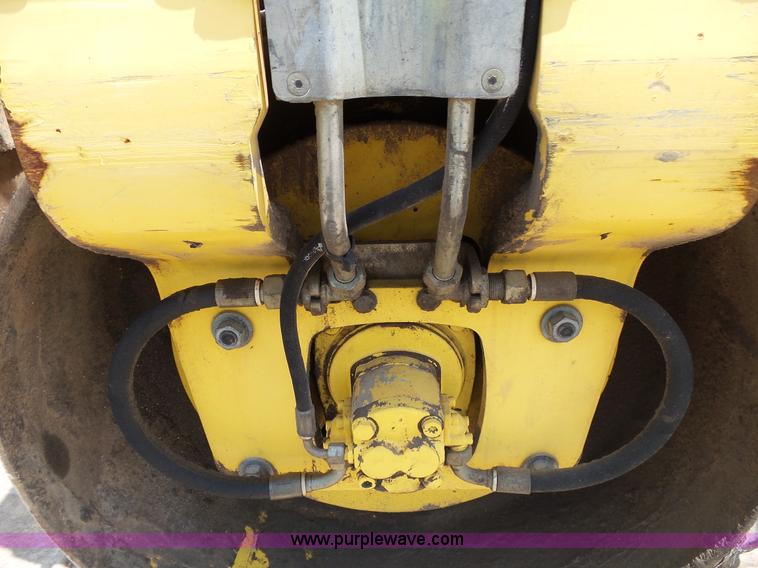 image for item BG9046 2000 Bomag BW120AD-3 double drum roller