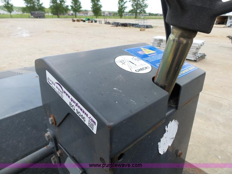 image for item BG9046 2000 Bomag BW120AD-3 double drum roller