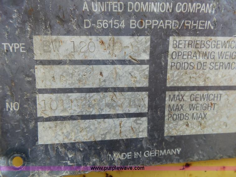 image for item BG9046 2000 Bomag BW120AD-3 double drum roller