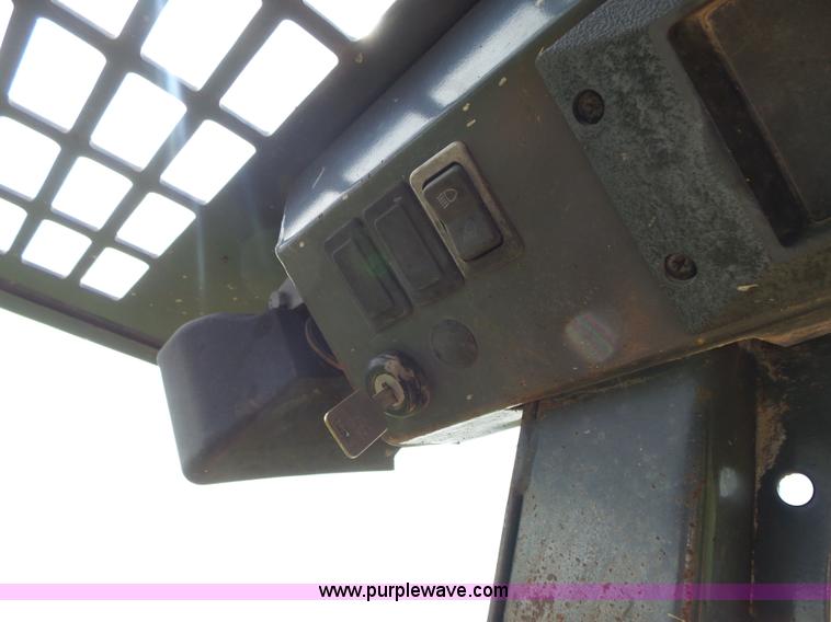 image for item BR9327 1999 Case 1845C skid steer