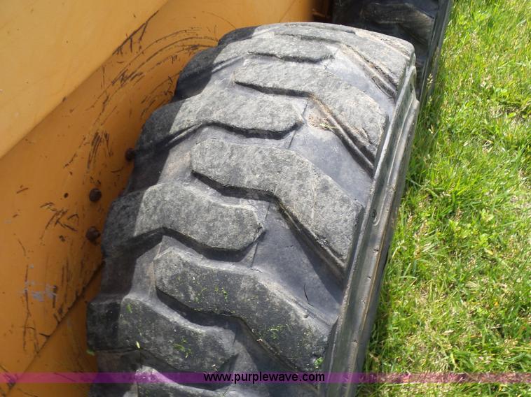 image for item BR9327 1999 Case 1845C skid steer