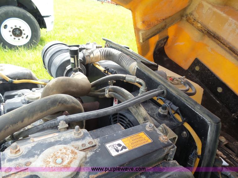 image for item BR9331 2005 Wacker RD27-120 double drum roller