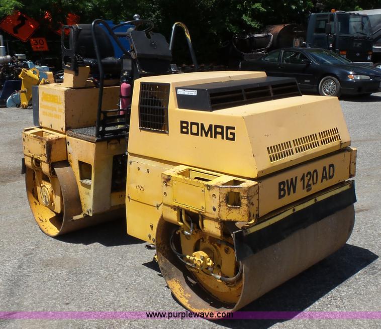 image for item BS9889 Bomag BW120AD double drum roller